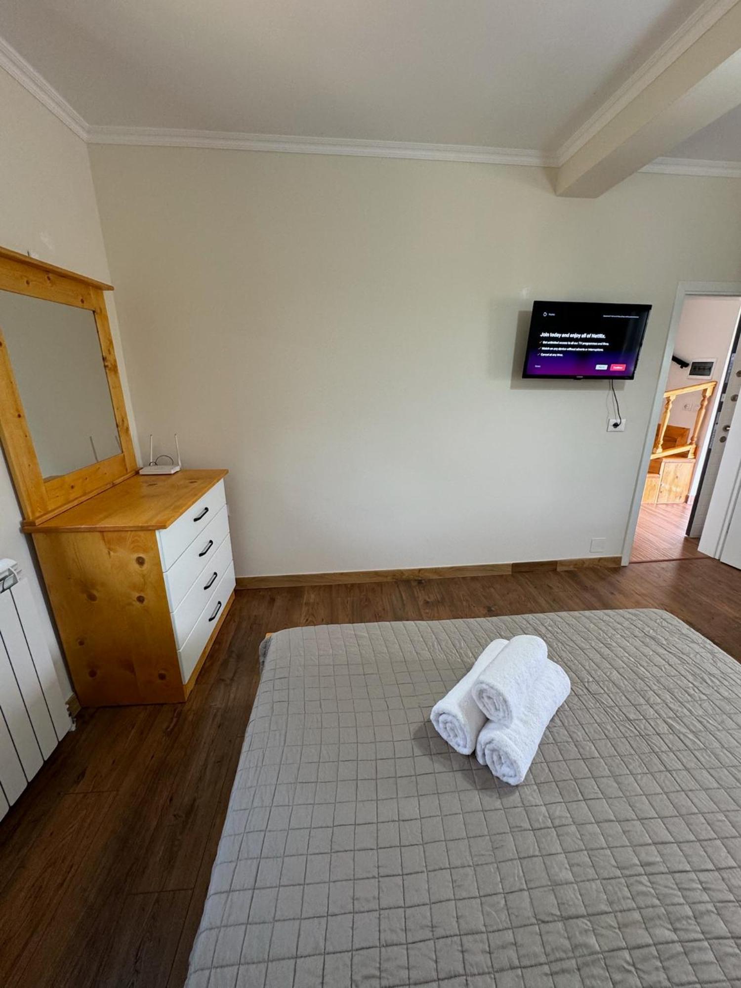 Villa Sana Rooms Permet Ngoại thất bức ảnh