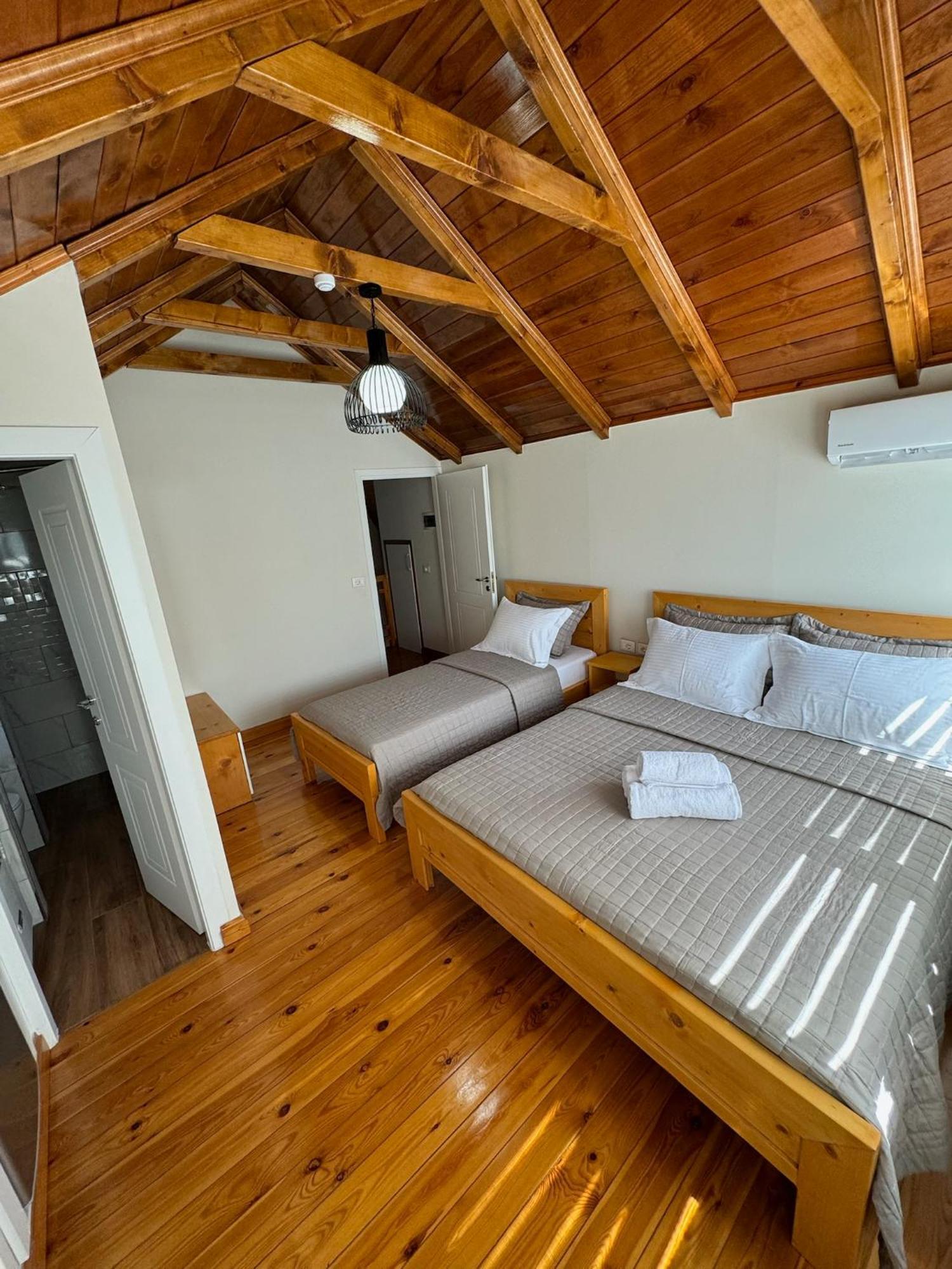 Villa Sana Rooms Permet Ngoại thất bức ảnh